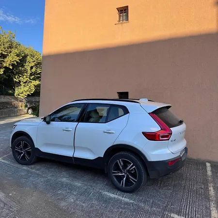 St Clair Avec Terrasse Saint Clair, A Deux Pas De La De St Clair, Au Calme, Equipe, Clim, Wifi Fibre, Tv Connectee, Lave Linge, Lave Vaisselle, Place De Parking Et Plus, Serviettes Et Draps Fournis Ле-Лаванду