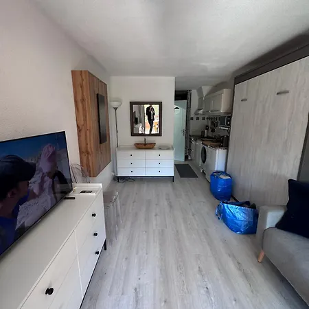St Clair Avec Terrasse Saint Clair, A Deux Pas De La De St Clair, Au Calme, Equipe, Clim, Wifi Fibre, Tv Connectee, Lave Linge, Lave Vaisselle, Place De Parking Et Plus, Serviettes Et Draps Fournis Le Lavandou