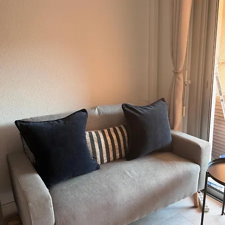 St Clair Avec Terrasse Saint Clair, A Deux Pas De La De St Clair, Au Calme, Equipe, Clim, Wifi Fibre, Tv Connectee, Lave Linge, Lave Vaisselle, Place De Parking Et Plus, Serviettes Et Draps Fournis