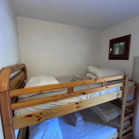 Apartment Et Sa Jolie Terrasse Saint Clair, A Deux Pas De La De St Clair, Au Calme, Equipe, Clim, Wifi Fibre, Tv Connectee, Lave Linge, Lave Vaisselle, Place De Parking Et Plus, Serviettes Et Draps Fournis Le Lavandou