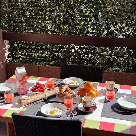 Апартаменти St Clair Avec Terrasse Saint Clair, A Deux Pas De La De St Clair, Au Calme, Equipe, Clim, Wifi Fibre, Tv Connectee, Lave Linge, Lave Vaisselle, Place De Parking Et Plus, Serviettes Et Draps Fournis